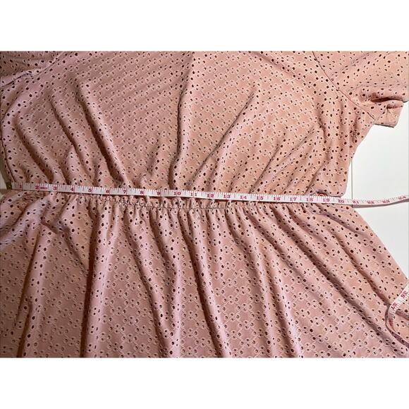 Lane Bryant Top Peach Eyelet Short Sleeve Pullover Plus Size 22/24 Elastic Waist - Picture 6 of 16